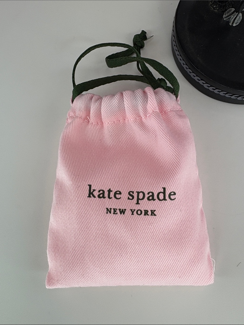 kate spade gold glitter keychain charm - Picture 6 of 6